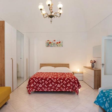 Casa Vacanze - Villa Ida Apartments Вико Екуензе Екстериор снимка