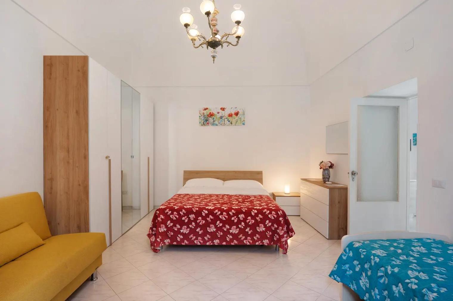 Casa Vacanze - Villa Ida Apartments Вико Екуензе Екстериор снимка
