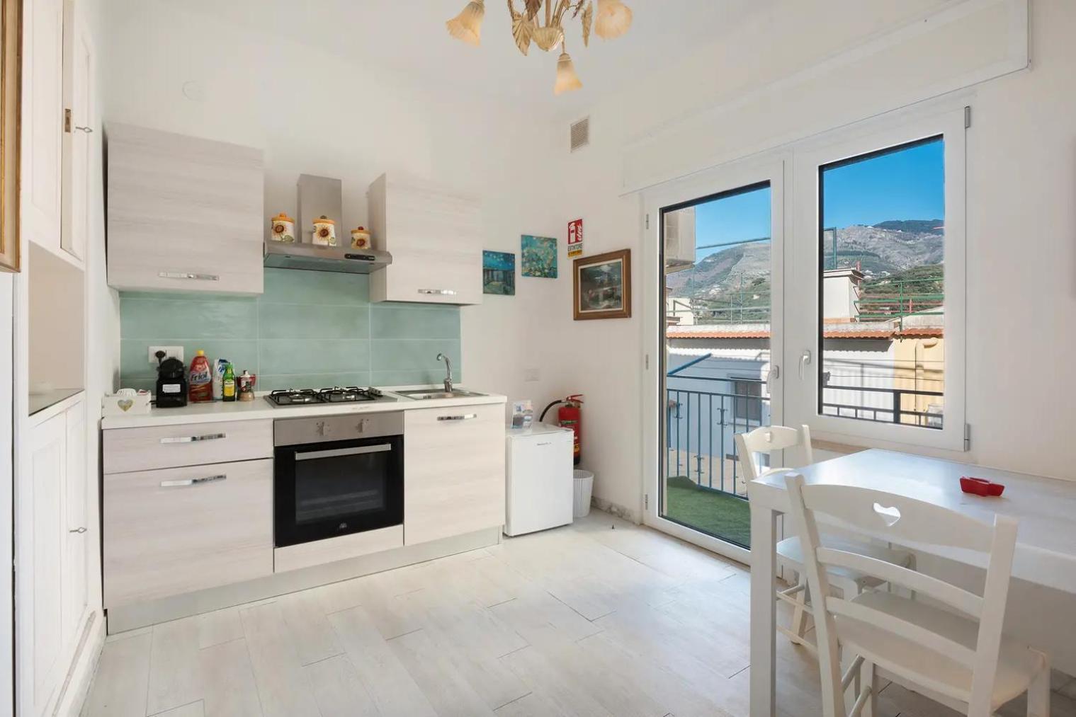 Casa Vacanze - Villa Ida Apartments Вико Екуензе Екстериор снимка