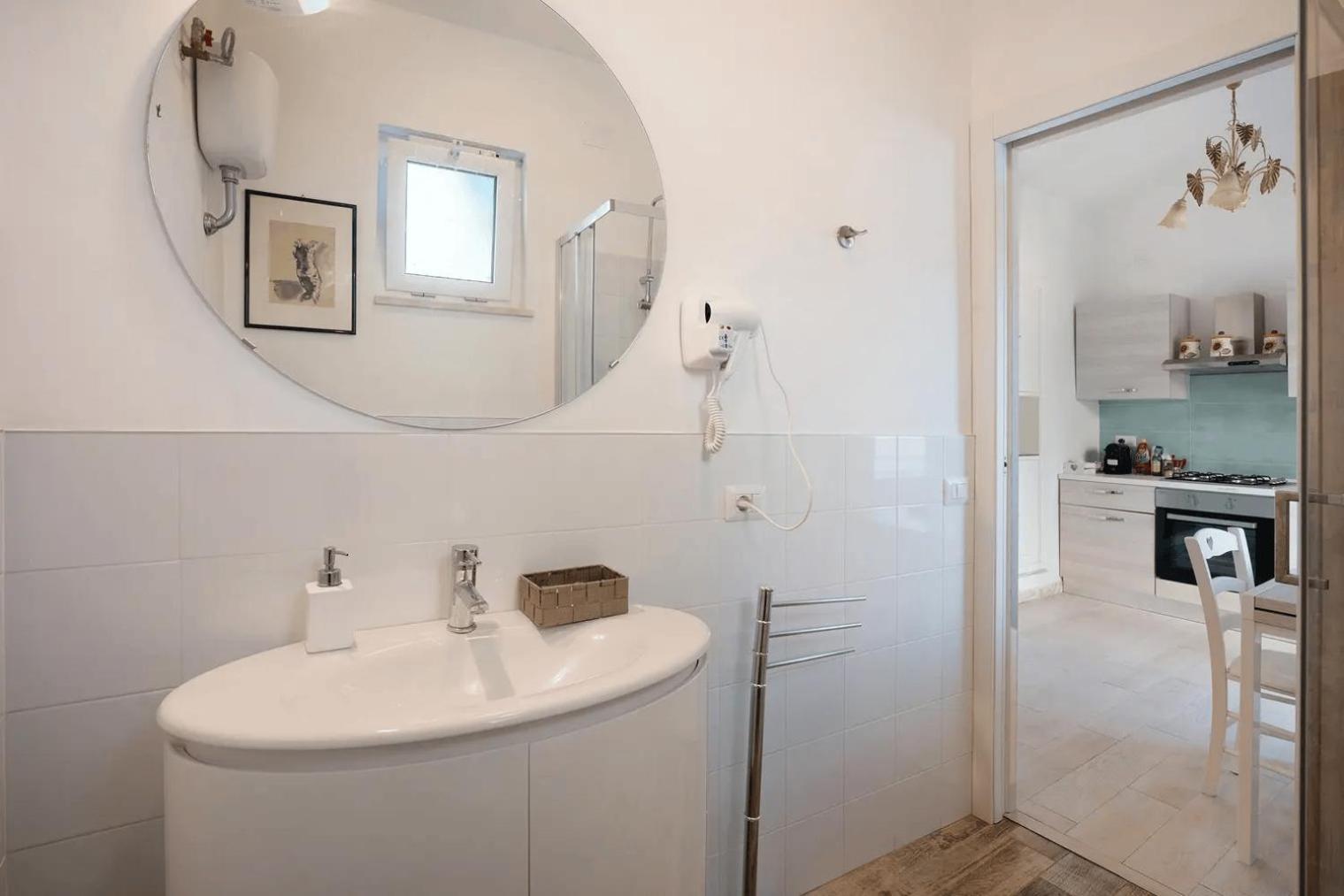 Casa Vacanze - Villa Ida Apartments Вико Екуензе Екстериор снимка