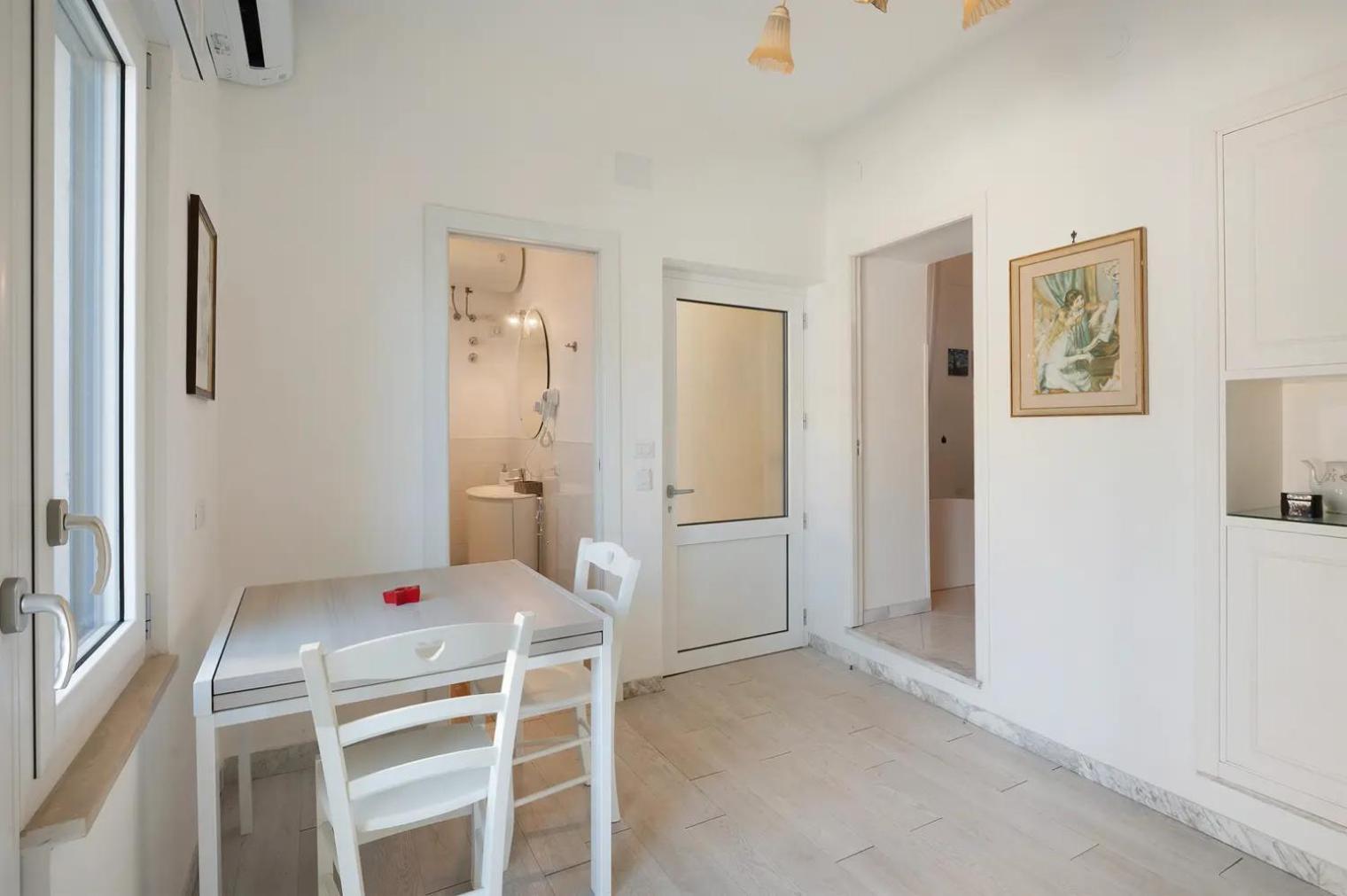 Casa Vacanze - Villa Ida Apartments Вико Екуензе Екстериор снимка